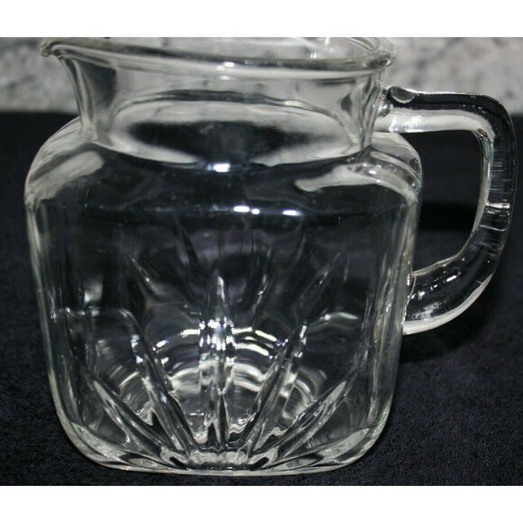 VINTAGE CLEAR CUT GLASS SQUARE TEA PITCHER - Picture 2 of 8